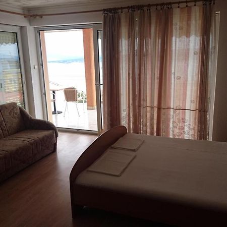 Restoran Sirena Bed and Breakfast Dramalj Buitenkant foto