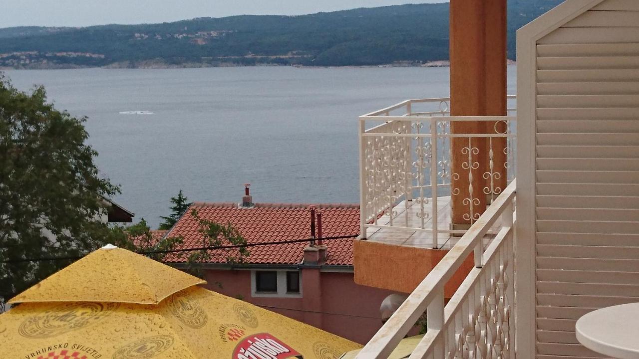 Restoran Sirena Bed and Breakfast Dramalj Buitenkant foto